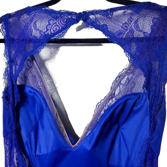 Xcite Womens Formal Royal Blue Evening Dress Size 8 Open Back Split Hem Lacy - Picture 7 of 14